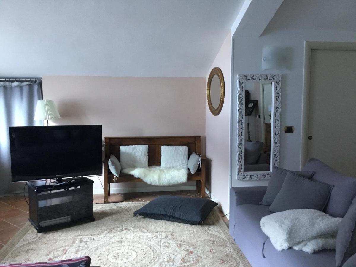 Appartamento Ottoz 奥斯塔 外观 照片